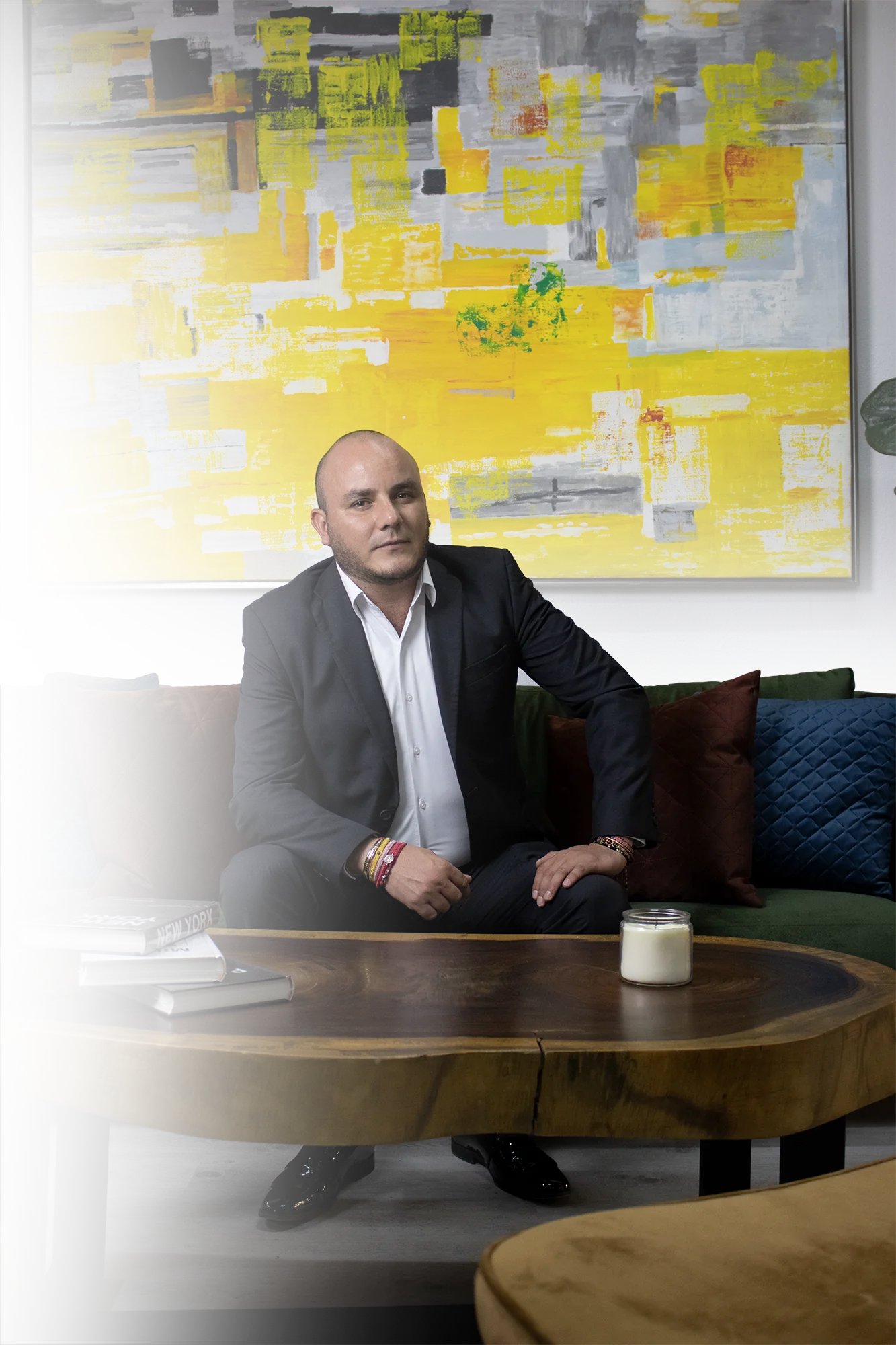 Fundador de Corporativo de Negocios